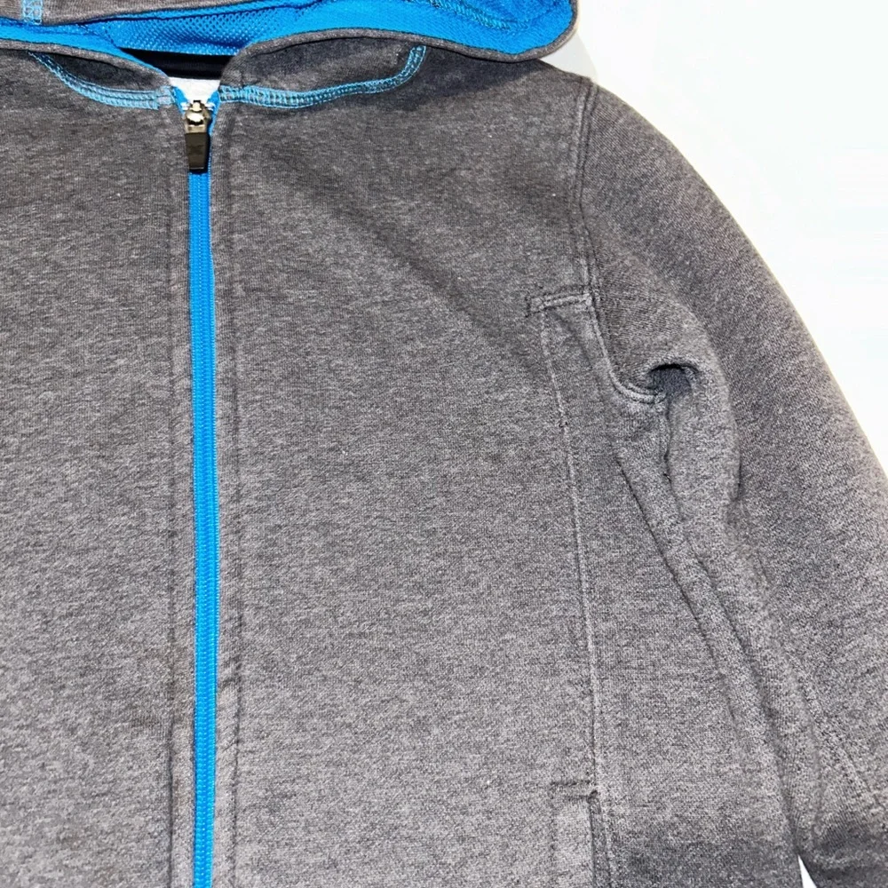 XERSION Boy's Dark Grey Full Zip Long Sleeve Hoodie Size Small 5-7